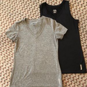 EUC Bundle of 2  Reebok Play Dry Athletic V-neck Tee Shirts size M
